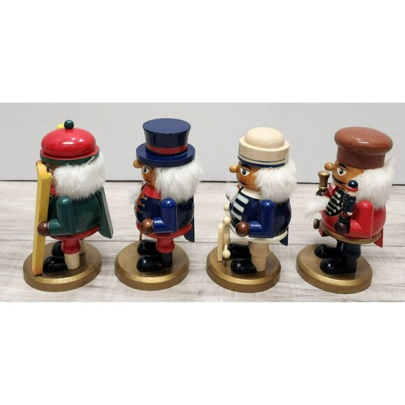 Dept. 18 Nutcracker Set of 4 - Picture 4 of 10